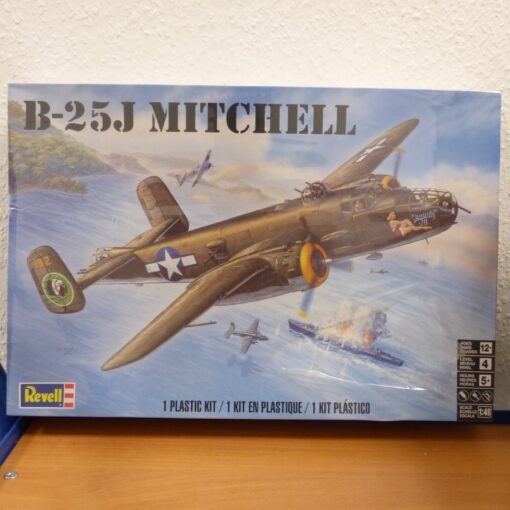 Revell 1:48 Bausatz 85-5512 B-25J Mitchell in OVP EX3882