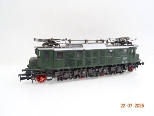 Rivarossi H0 1094 AC E-Lok BR 117 121-4 der DB JL1778 o. – Bild 3