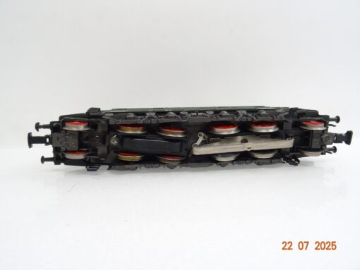 Rivarossi H0 1094 AC E-Lok BR 117 121-4 der DB JL1778 o. – Bild 4