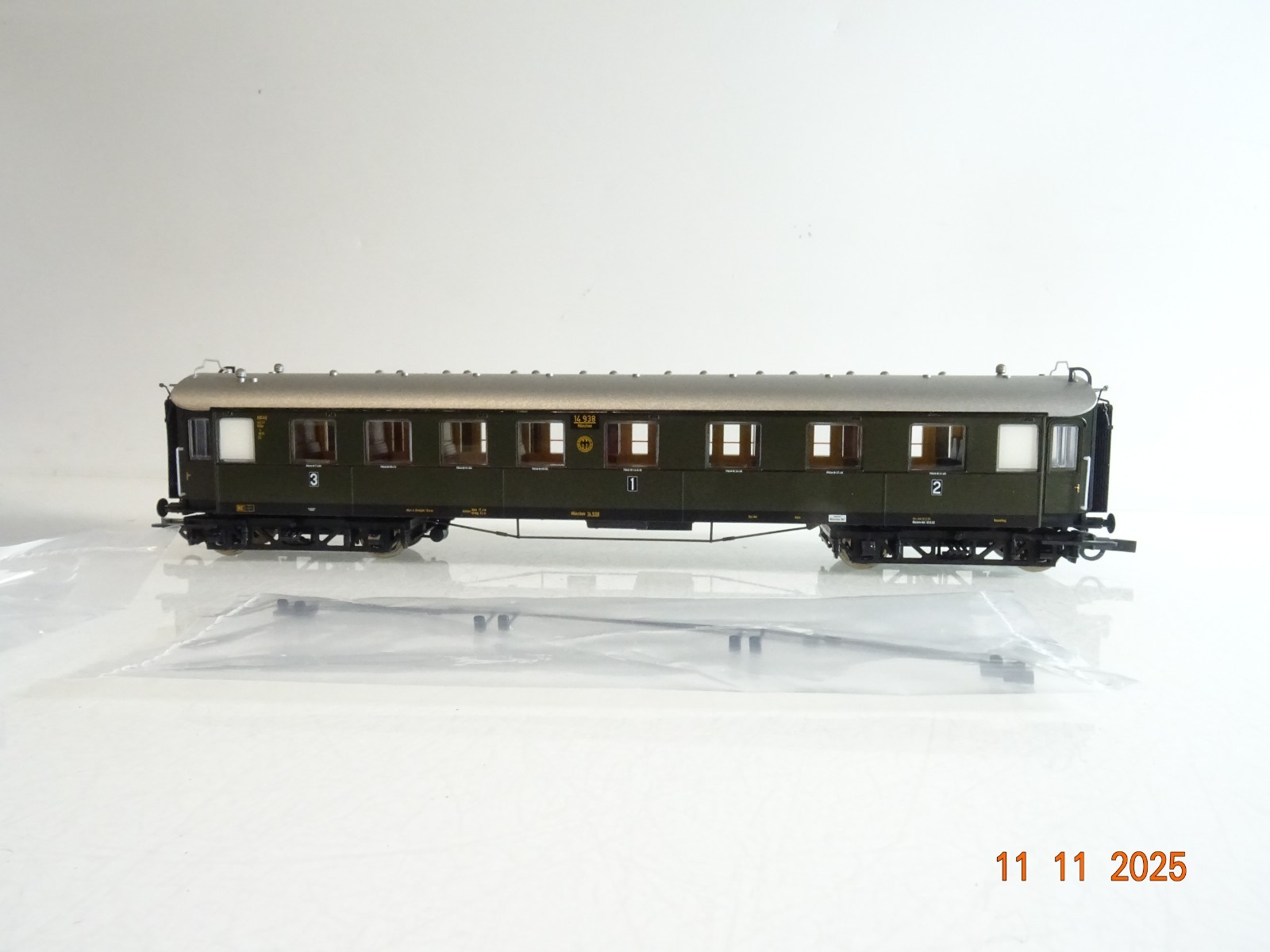Roco H0 45585 Personenwagen 1./2./3.Kl. der DRG in OVP BH1081 – Bild 3