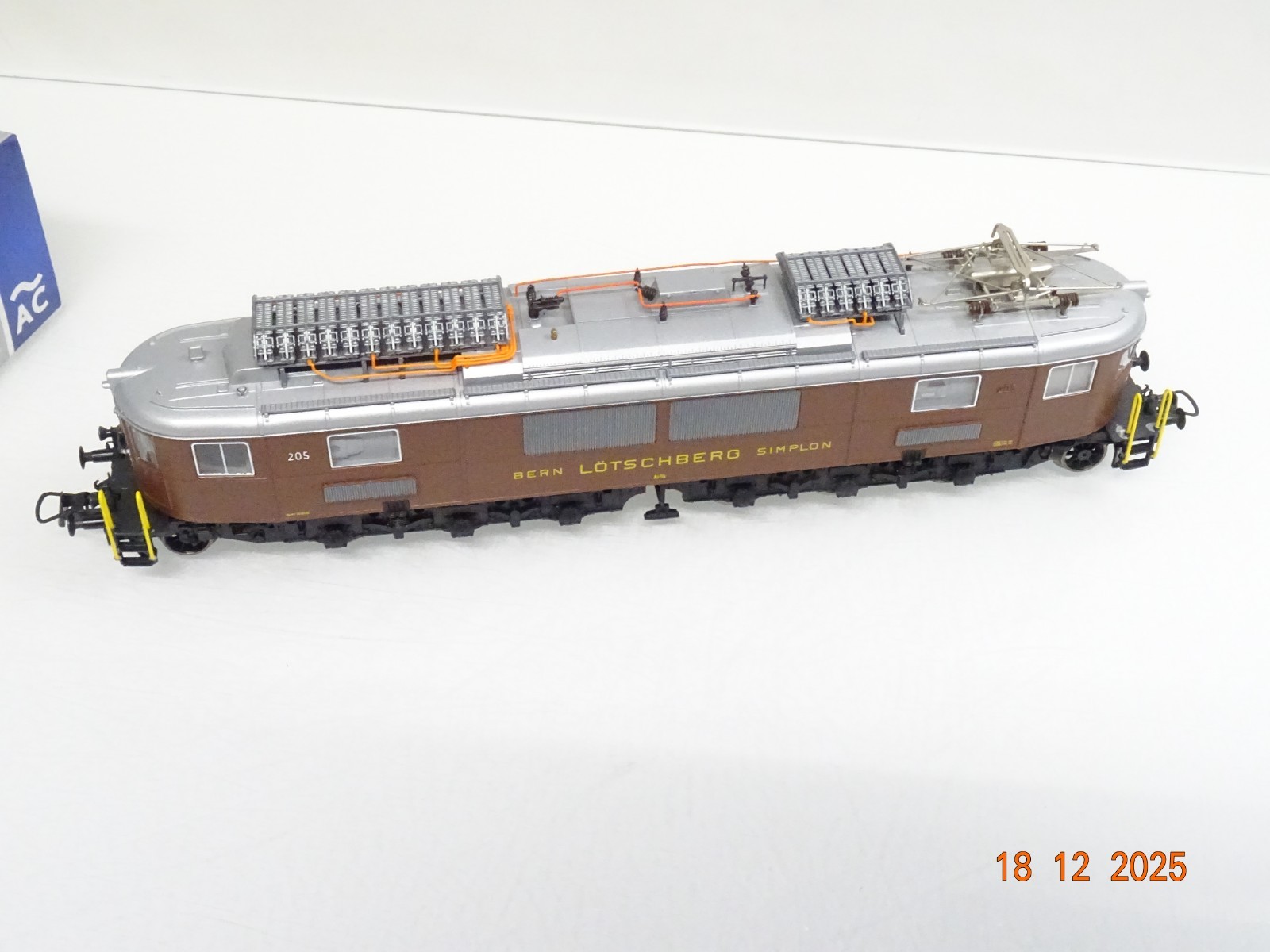 Roco H0 78644 E-Lok Ae 6/8 205 der BLS Digital für Märklin in OVP JL5232 – Bild 3