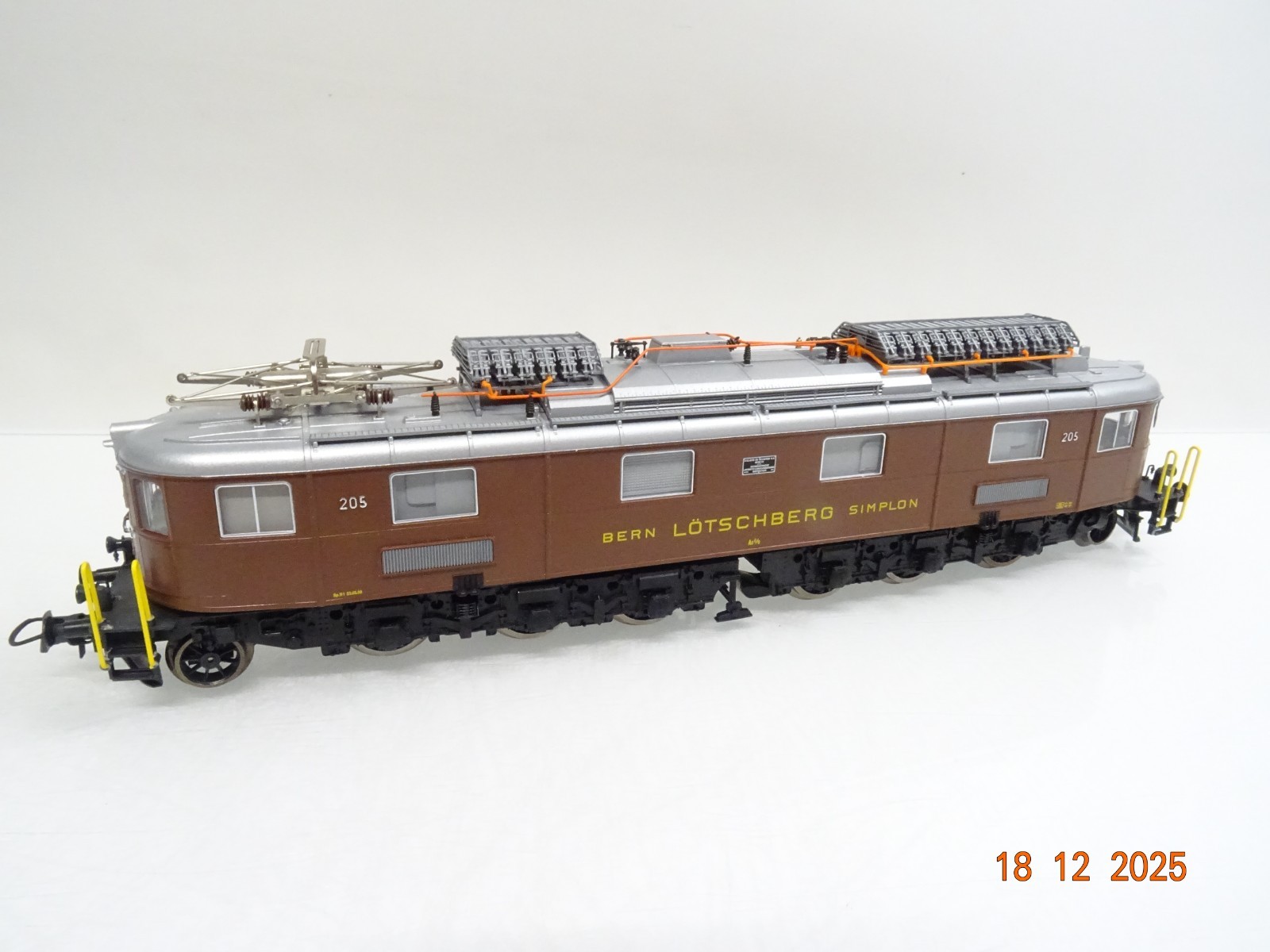 Roco H0 78644 E-Lok Ae 6/8 205 der BLS Digital für Märklin in OVP JL5232 – Bild 4