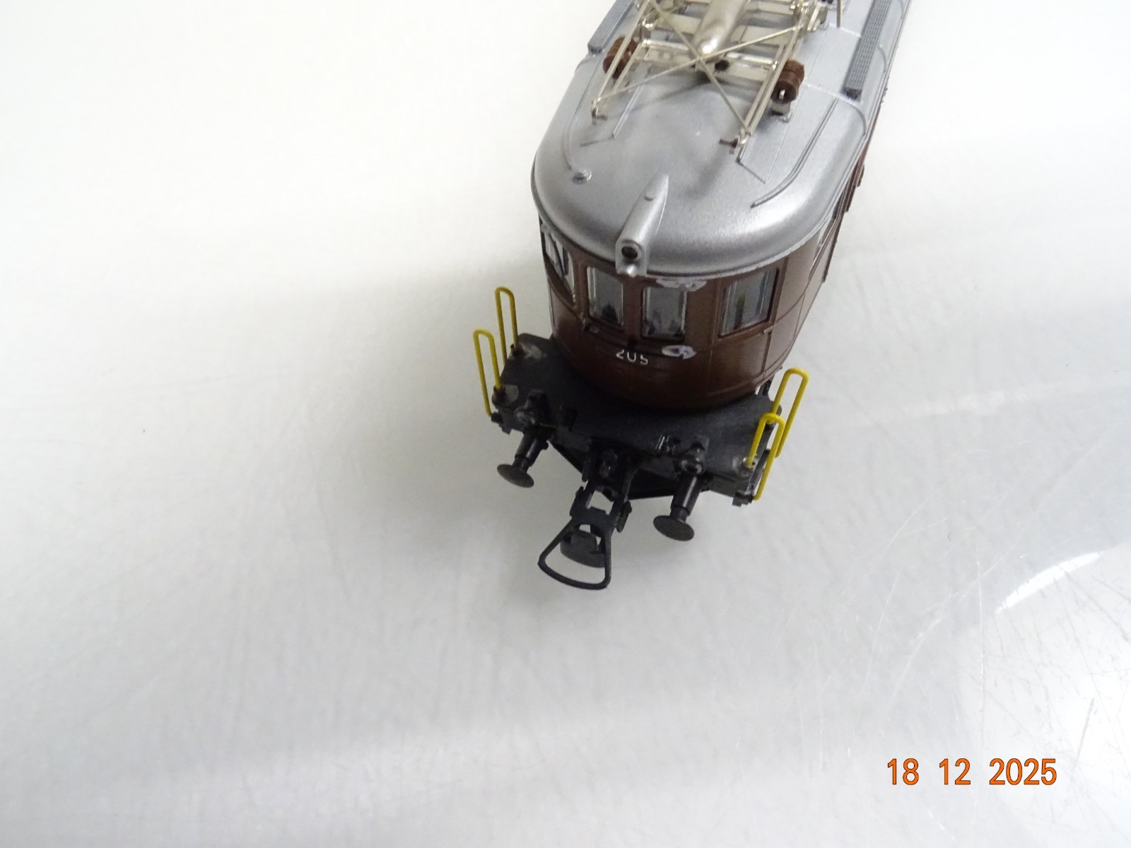 Roco H0 78644 E-Lok Ae 6/8 205 der BLS Digital für Märklin in OVP JL5232 – Bild 5