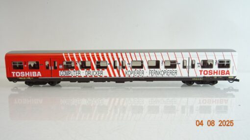 Roco H0 S-Bahn Mittelwagen 2.Kl. TOSHIBA der DB PR9437 o. – Bild 3