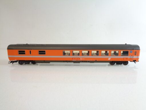 Roco H0 Speisewagen der ÖBB BH593 o.