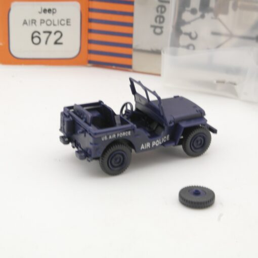 Roco Minitanks 1:87 672 Willys Jeep Air Police in OVP QR5694 – Bild 4