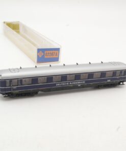 Roco N Personenwagen 1./2. Klasse der Deutschen Bundesbahn in EVP RR488
