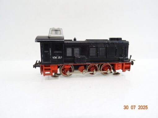 Trix Express H0 2262 Diesellok V 36 257 der DB Gußgehäuse JL2000 o. – Bild 3
