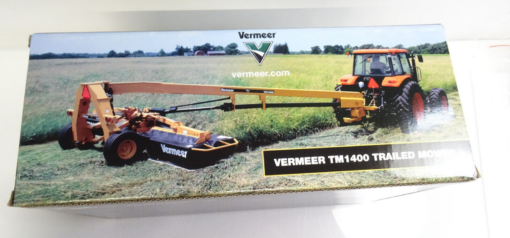 Universal Hobbies 1:32 Vermeer TM1400 Scheibenmäher in OVP AR7944 – Bild 3