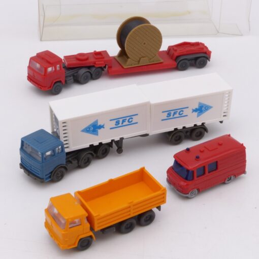 Wiking 1:160 Spur N Fahrzeug-Set mit 1 Kastenw. und 3 LKW Modellen in EVP EX6771