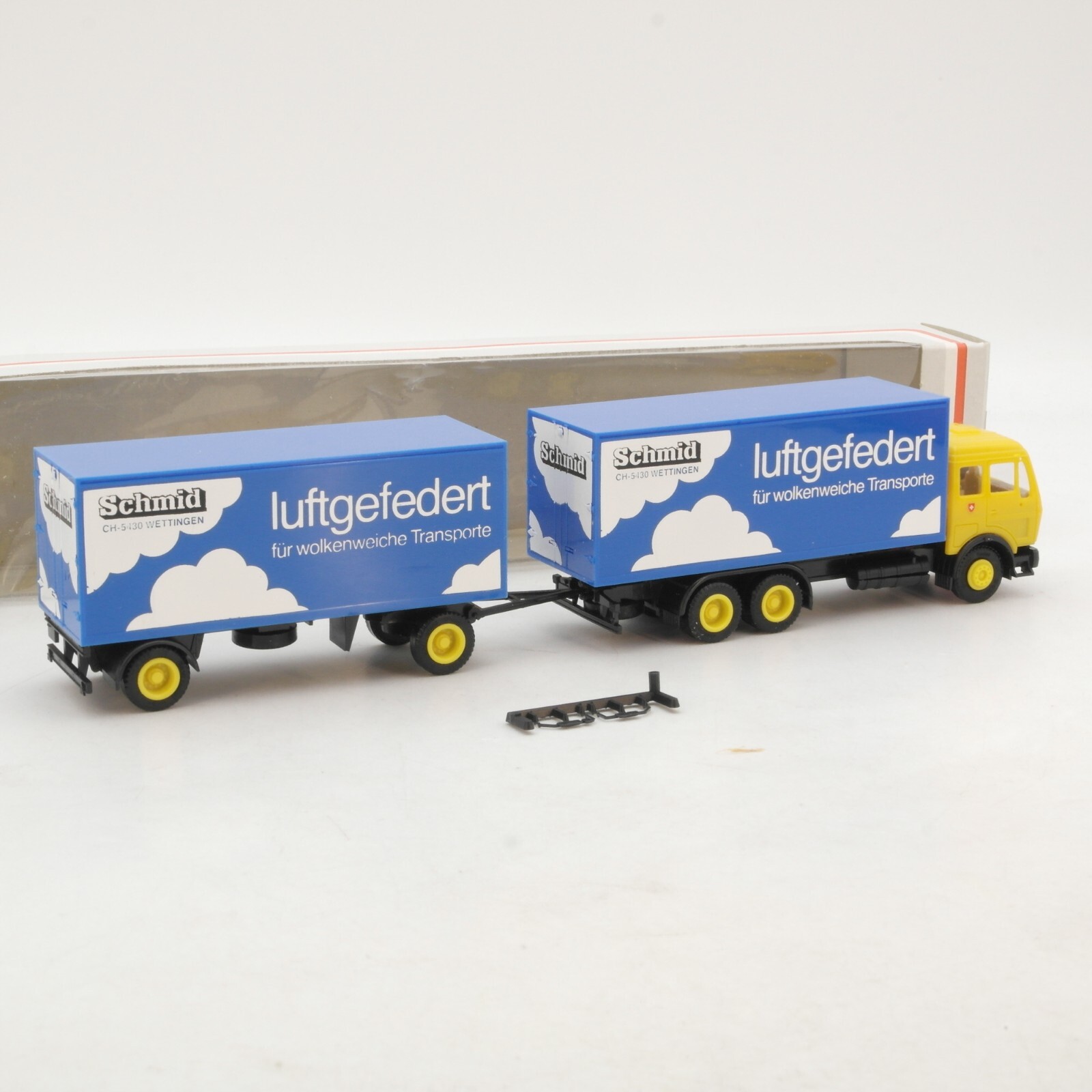 Albedo 1:87 MB Hängerzug Schmidt luftgefedert in OVP RG5669 – Bild 3
