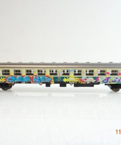 Arnold N Personenwagen  Graffiti der DB PR3821 o.