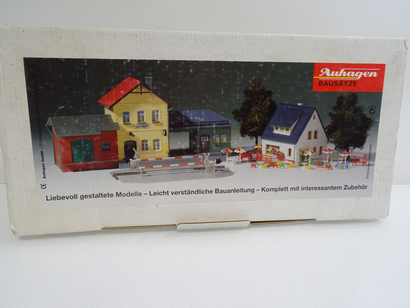 Auhagen H0 15 100 Bausatz Zubehör Startset mit Bahnhof etc. in OVP LE4018