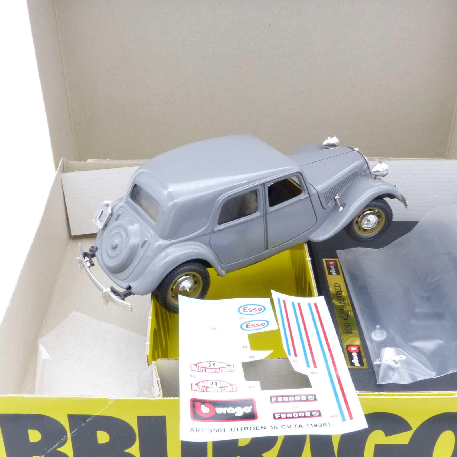 Bburago 1:24 Kit: 5501 Citroën 15cv TA (1938) grau #24 gebaut, in OVP EX479 – Bild 4