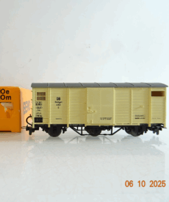 Bemo H0e  gedeckter Güterwagen der DB in EVP BH389