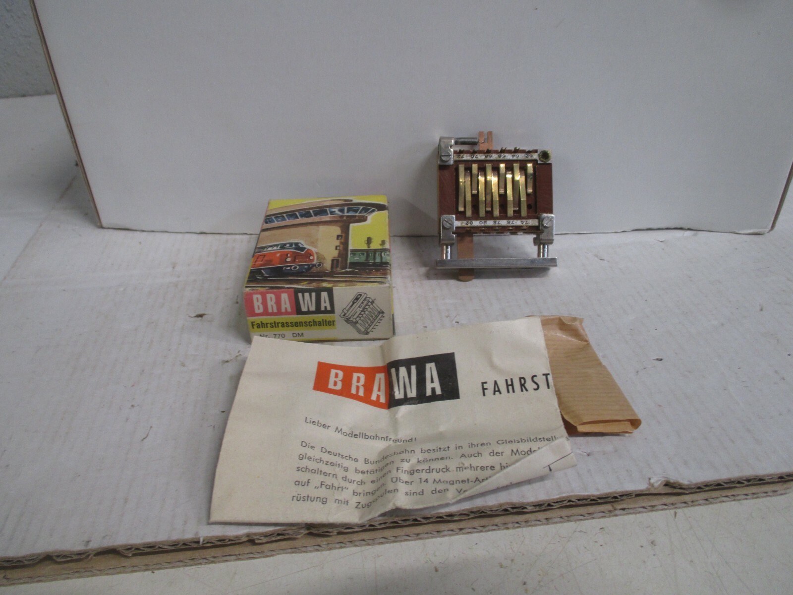 Brawa H0 770 Fahrstreckenschalter m.OVP  WZ7733