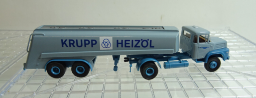 Brekina 1:87 15356 Brekina Krupp K 806 Tank-Sattelzug Krupp Heizöl in OVP AR7671 – Bild 3