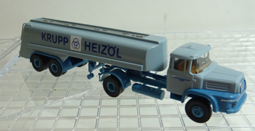 Brekina 1:87 15356 Brekina Krupp K 806 Tank-Sattelzug Krupp Heizöl in OVP AR7671 – Bild 4