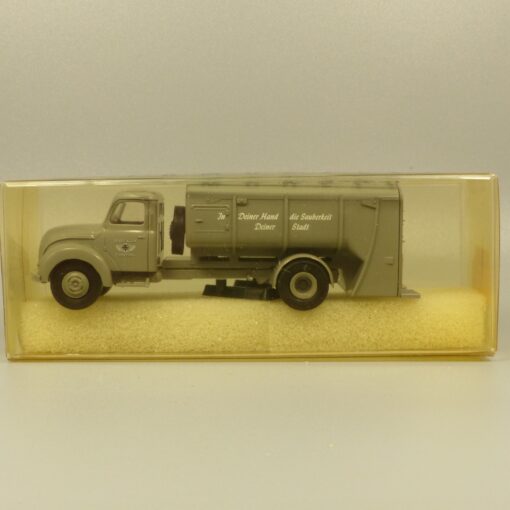 Brekina 1:87 42201 Magirus Mercur S 4500 R Müllwagen Köln grau in OVP EX7209 – Bild 4