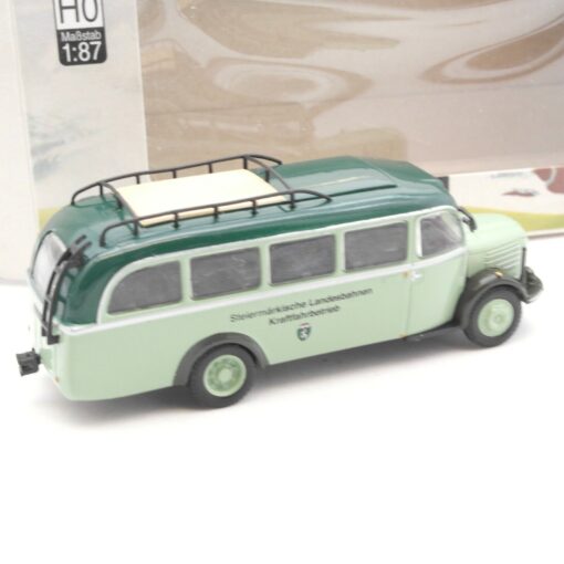 Brekina 1:87 Steyr Haubenwagen Typenreihe 380 & 480 in OVP RI8868 – Bild 3