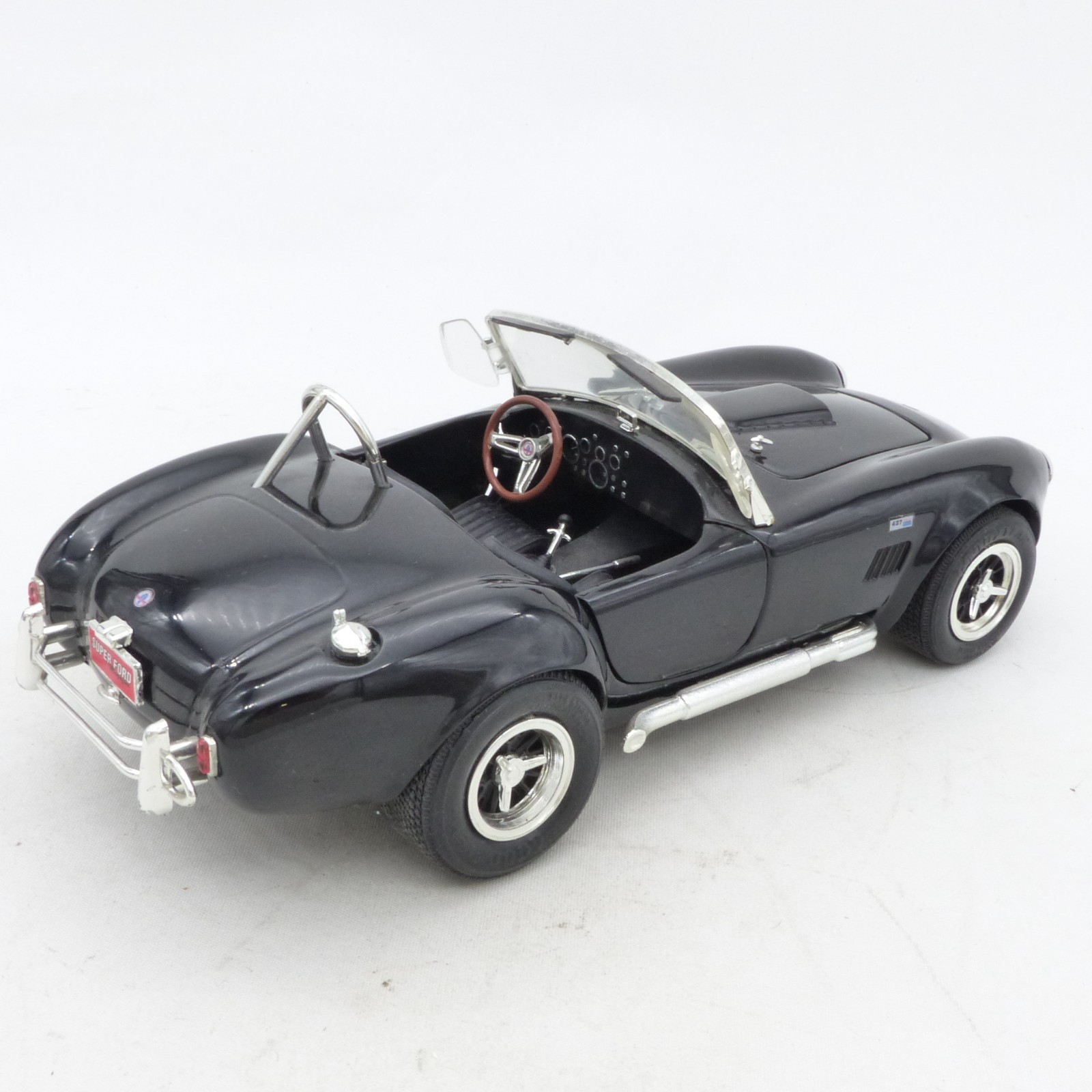 ERTL 1:18 Shelby Cobra 427 S/C schwarz in Tüte siehe Bilder o. EX8428 – Bild 6