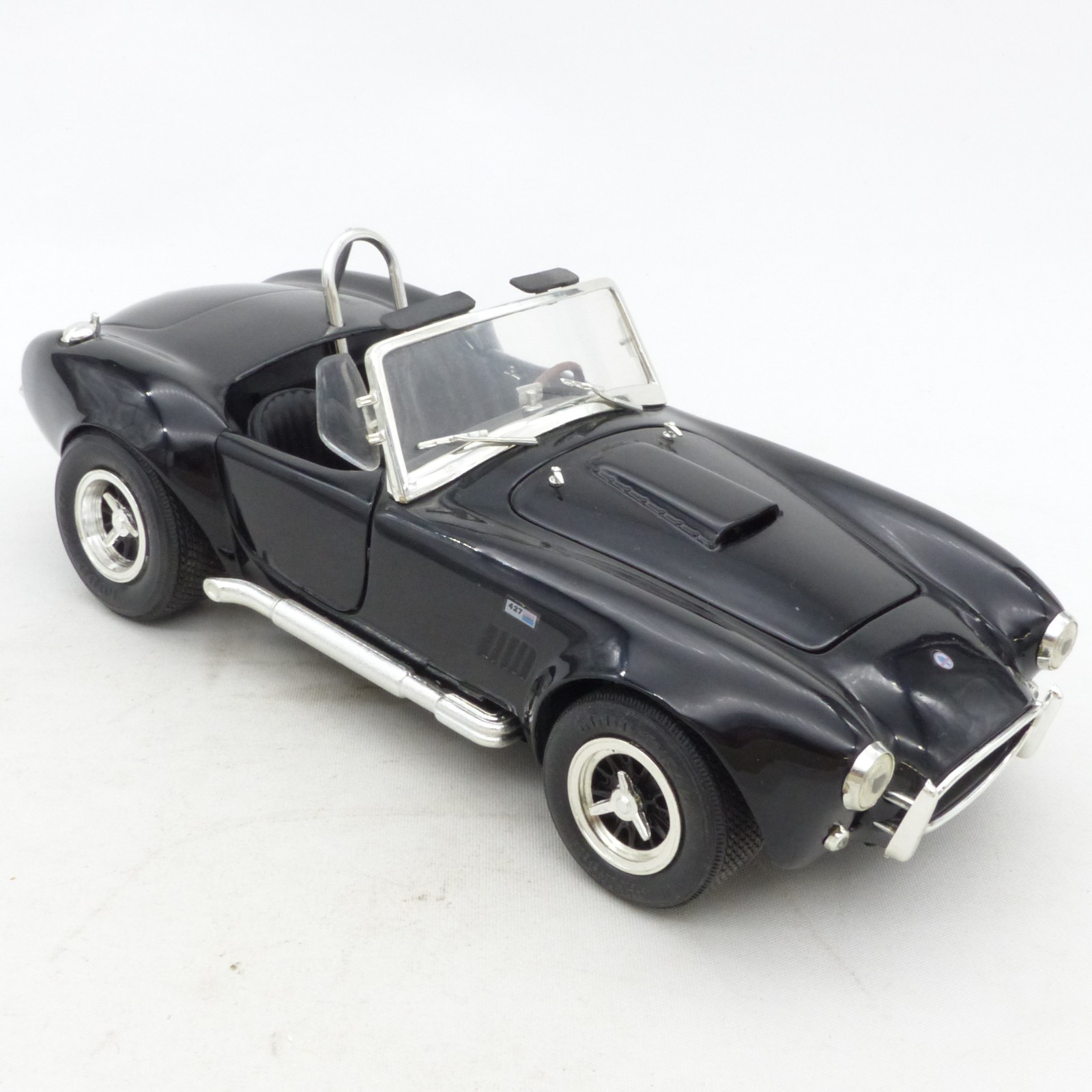 ERTL 1:18 Shelby Cobra 427 S/C schwarz in Tüte siehe Bilder o. EX8428 – Bild 7