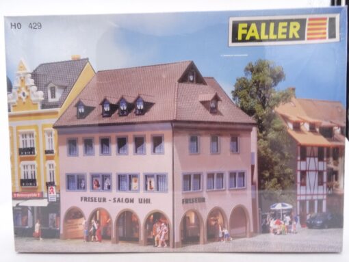 Faller H0 429 Bausatz Stadt-Eckhaus Frisör-Salon Uhl NEU in OVP QR4356