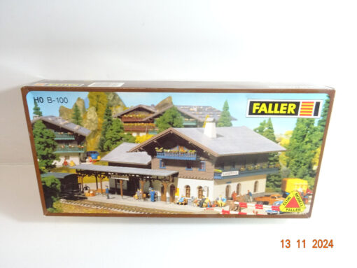 Faller H0 B 100 Bahnhof Lengmoos siehe Foto in OVP CK3967