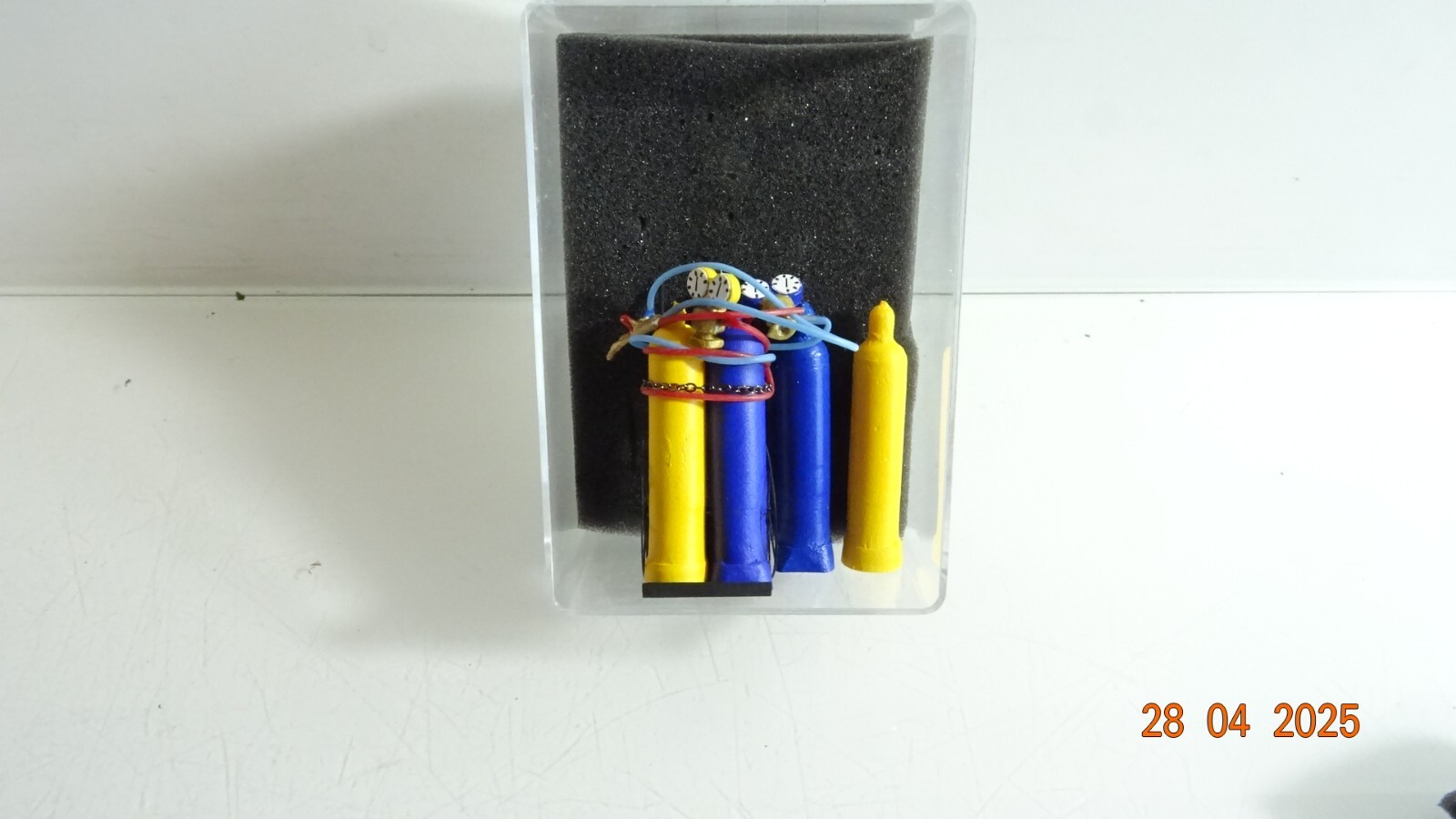 Fertigmodell Spur 1 1 900 012 21 Gasflaschenwagen inkl. Flaschen in OVP CK7866