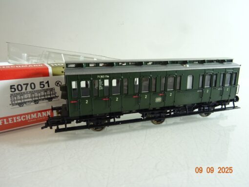 Fleischmann H0 5070 51 K Personenwagen 2. Klasse der DB in OVP RR3487
