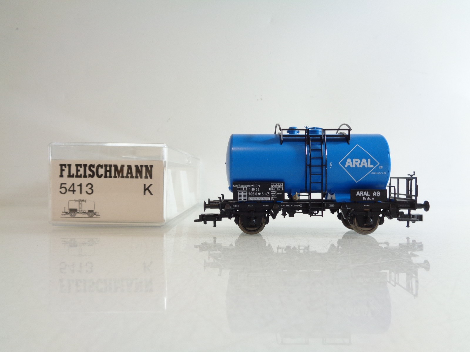 Fleischmann H0 5413 K Kesselwagen Aral in OVP BH836