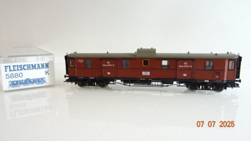 Fleischmann H0 5880 K Gepäckwagen der K.P.E.V. in OVP PR8982