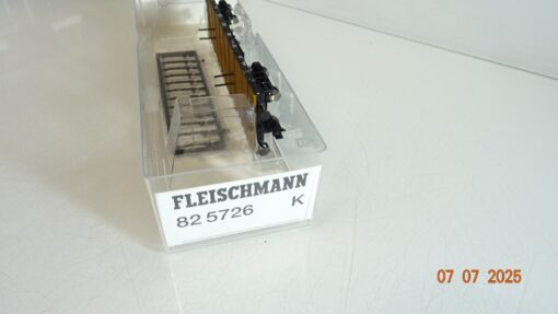 Fleischmann H0 825726 K Flachwagen mit Rungen der DB in OVP PR8934 – Bild 3
