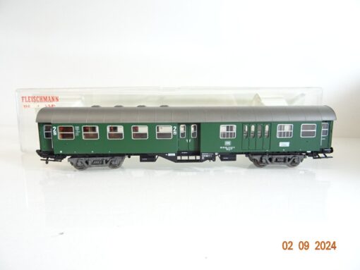 Fleischmann H0 Personenwagen 2./Gepäckabt. der DB in EVP PR2362 – Bild 3