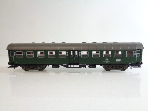 Fleischmann H0 Umbauwagen 2.Kl. der DB BH621 o. – Bild 3