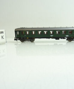 Fleischmann N 8132K Schnellzugwagen 3.Kl. der DR in OVP AR7439