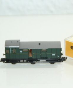 Fleischmann N Gepäckwagen der DR in EVP GS3376