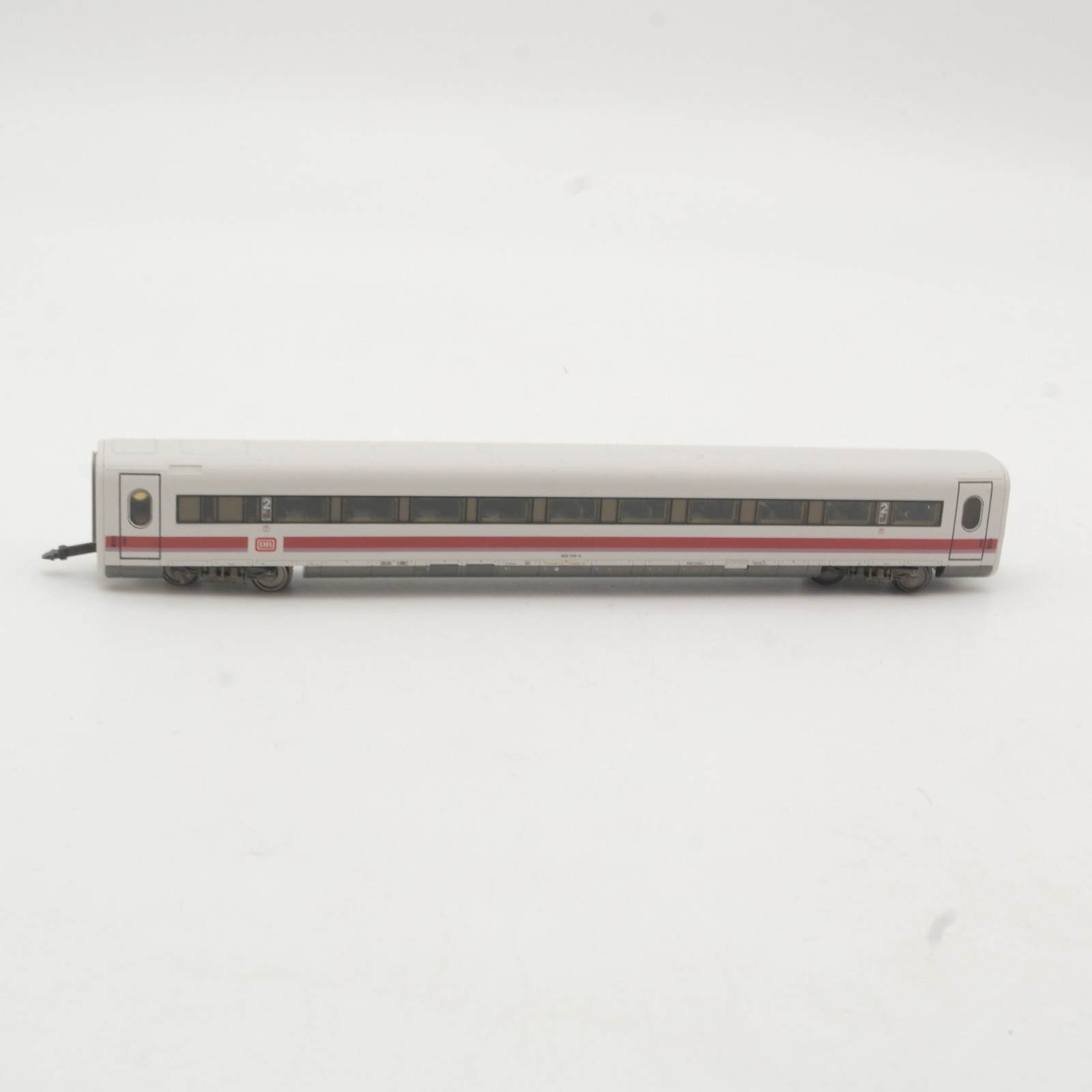 Fleischmann N ICE Personenwagen1. Klasse 801 409-4 der DB RR5031 o.