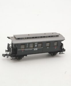 Fleischmann N Personenwagen 3. Klasse 055 878 Nürnberg der DR RR5016 o.