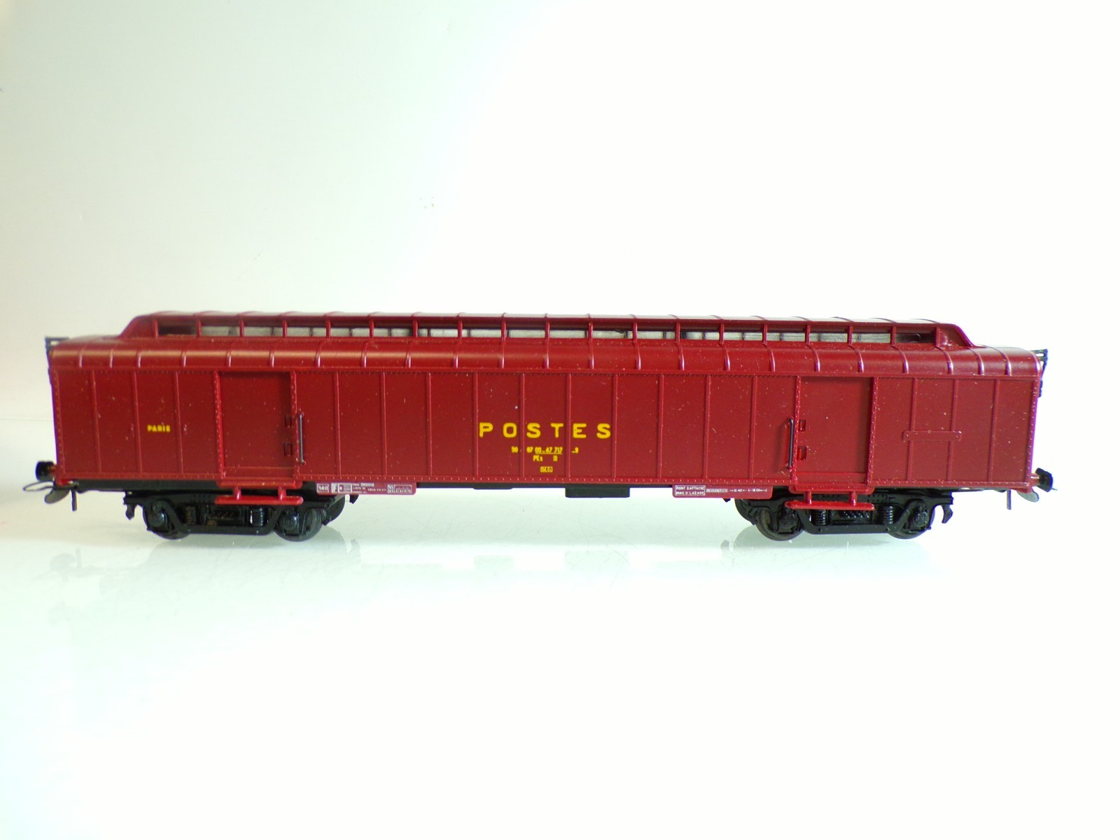 France Trains H0 407 Bahnpostwagen der POSTES FRANCE in OVP BH1133 – Bild 3