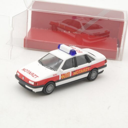 Herpa 1:87 042093 Volkswagen VW Passat Notarzt ASB in OVP RR3237