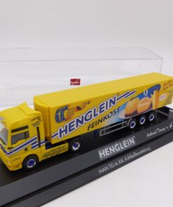 Herpa 1:87 120166 MAN TGA XXL Sattelzug Henglein Feinkost in PC-Box EX8528