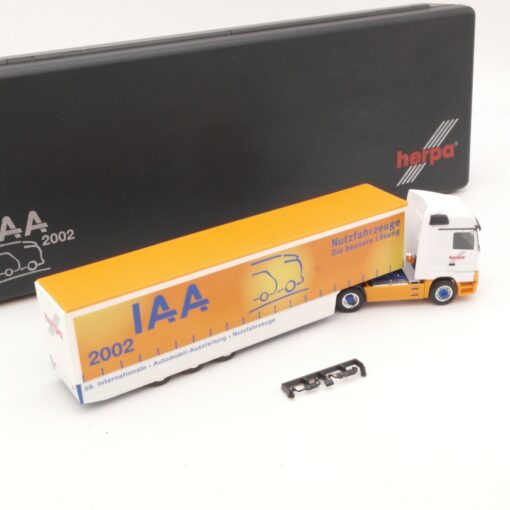 Herpa 1:87 260046 MB Actros Sattelzug IAA 2002 in OVP RI4240 – Bild 3