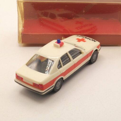 Herpa 1:87 4109 BMW 535i Limousine Notarzt in OVP ER9031 – Bild 3