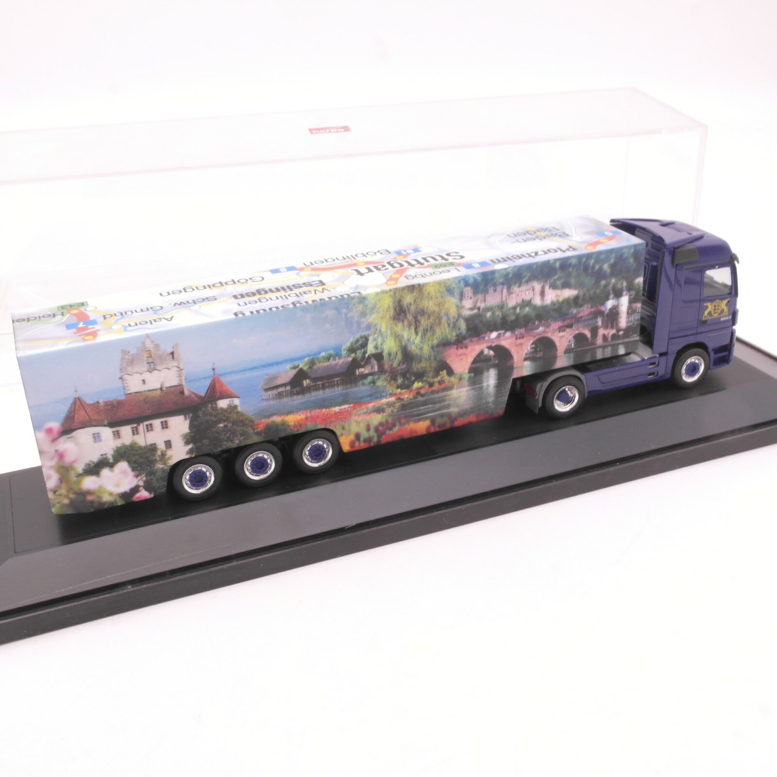 Herpa 1:87 MB Actros LH Koffersattelzug Baden-Württemberg in PC Box RT9089 – Bild 3
