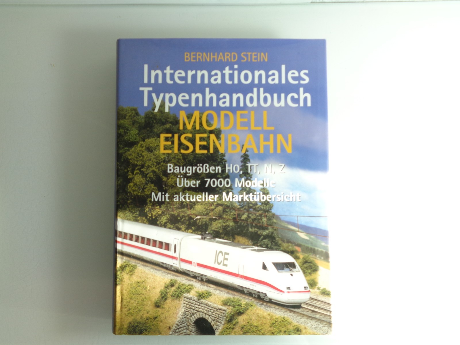 Internationales Typenhandbuch Modell Eisenbahn siehe Foto PK1911 o.