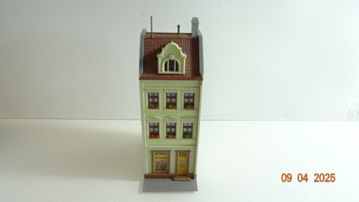 Kibri H0 Stadthaus Mittelhaus aus Anlagenrückbau siehe Foto CK7392 o.