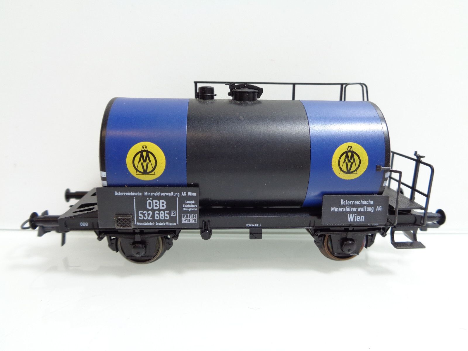 Klein Modellbahn H0 SoSe39/98 Kesselwagen MV der ÖBB in OVP JD2602 – Bild 3