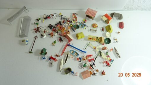 Konvolut H0 Figuren ca. 60 tlg. siehe Foto CK8354 o.
