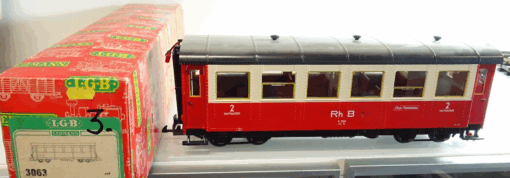 LGB Spur G 3063 Personenwagen der Rh B mit Beleuchtet siehe Foto in OVP PK829